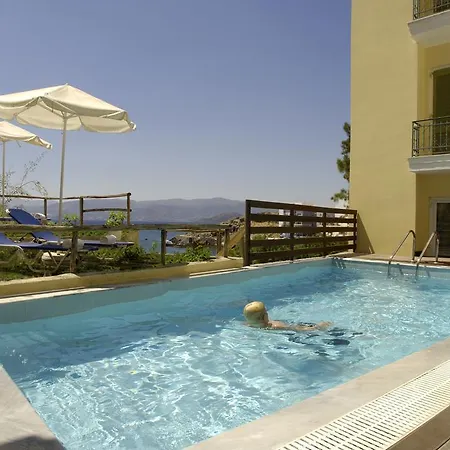 Apart Otel Mare 3*